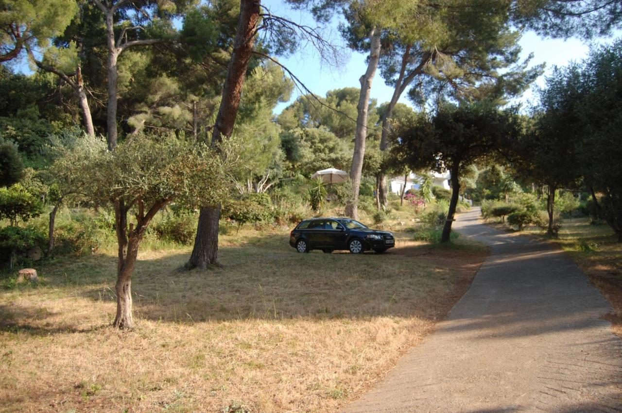 Magnifique "Gite De La Garoupe" Au Cap D'Antibes A 300M Des Plages Exterior foto